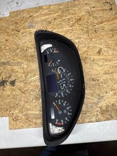 Compteur Mercedes 210