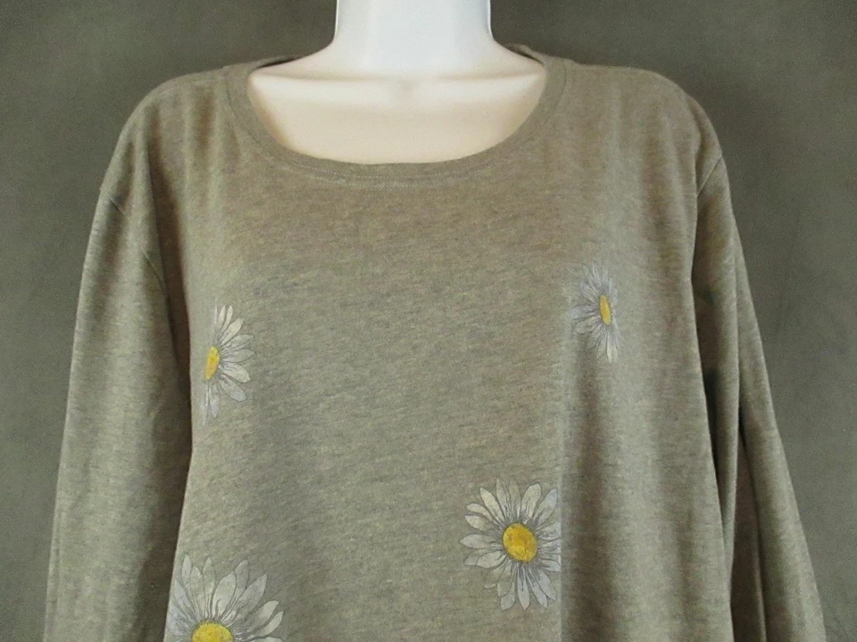 Life Is Good Shirt Womens 2XL Gray Daisy Graphic Long Sleeve Crusher Tee - Image 2 of 4