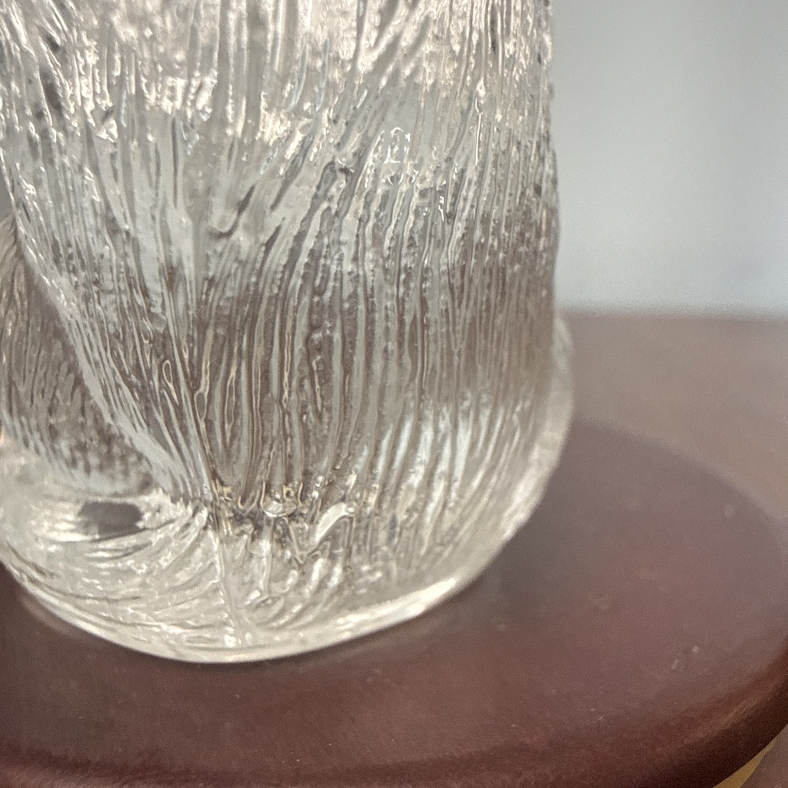 Vintage Mosser Sitting Cat #101 Original Crystal Glossy Bottom M Stamp Plunge