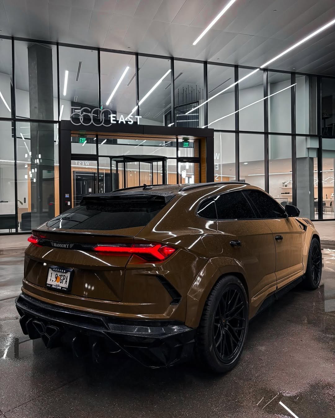 Wide Body Kit For Lamborghini URUS 20-24  Classic Carbon Fiber With Hood New 