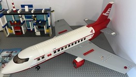 Lego 3182 City Airport Set With Minifigures Manuals Red White Airplane Plane