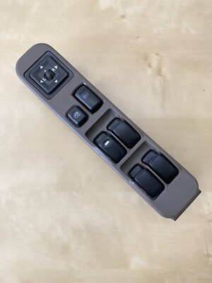 97-02 Mitsubishi Montero Driver Master Window Switch MR768463X1