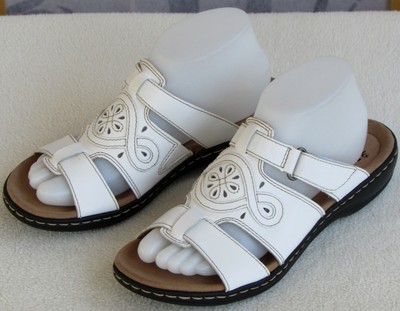 clarks open toe flats