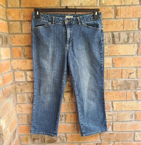 Pantalones de mezclilla capri recortados de tiro medio azul talla 12 St. John's Bay para mujer - Imagen 5 de 13