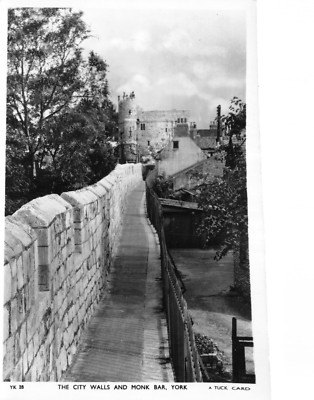 TUCK TOPOGRAPHISCHE POSTKARTE STADTMAUER UND MÖNCHSBAR, YORK UNBENUTZT SEHR GUT