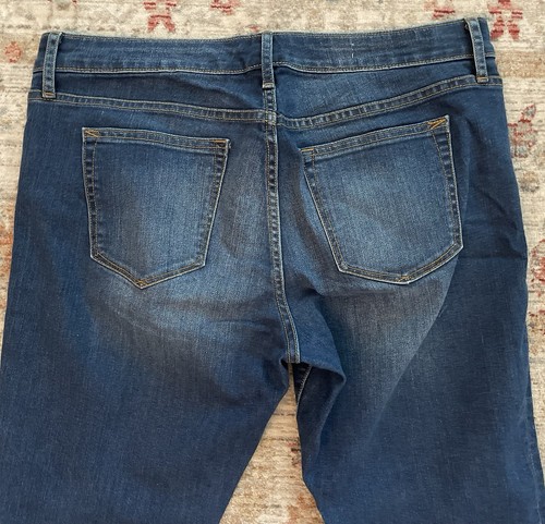 GAP 1969 “Sexy Boot” Basic Blue Jeans Cotton Stretchy Women’s 33 16 SHORT EUC - Picture 8 of 8