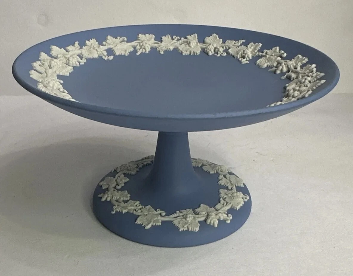 vintage Wedgwood Blue And White cake stand Or Compote Dish Intricate Grapevines