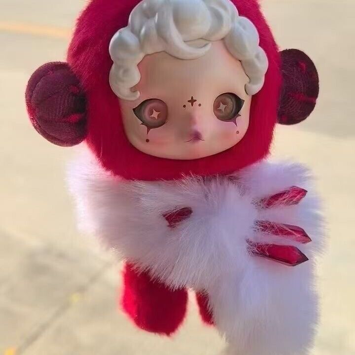 New POP MART SKULLPANDA Plush Doll Red Gentle Edge Keychain New POP MART SKULLPANDA Plush Doll Red Gentle Edge Keychain