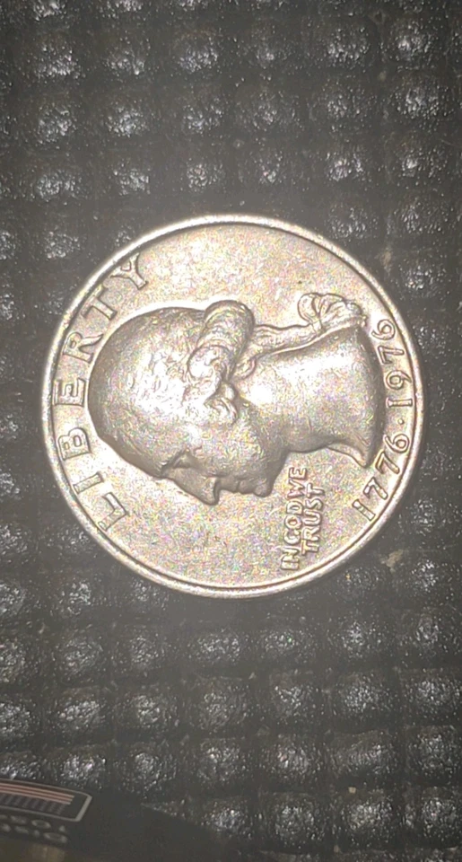 1776-1976 Bicentennial Quarter -Errors -No Mint Mark, Plus More See Photo mark - Image 2 of 2