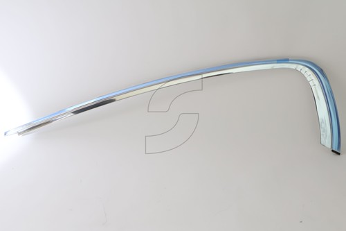 MS-68473600 L.H.UPPER REAR MOULDING.  Maserati NEW Photo - $432
