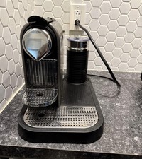 Nespresso Citiz Milk C121 Coffee Machine Kitc...