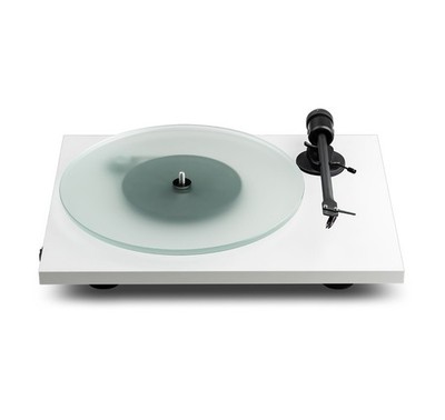 Pro-Ject T1 EVO White Satin Turntable w/Ortofon OM10 -Minor Damage- Very Good