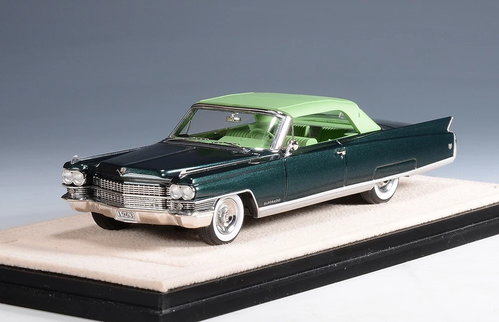 Cadillac 1963 Vehicle Year 1963 Year of Manufacture Contemporary