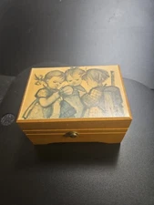 Vintage Wooden Hummel/ Thorens Music Box W/3 Girls ~Plays Dr Zhivago Laras Theme