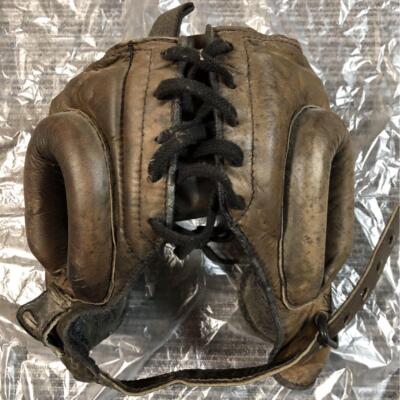Winning Boxing Vintage Initial Old Logo Head Gear Face Guard
