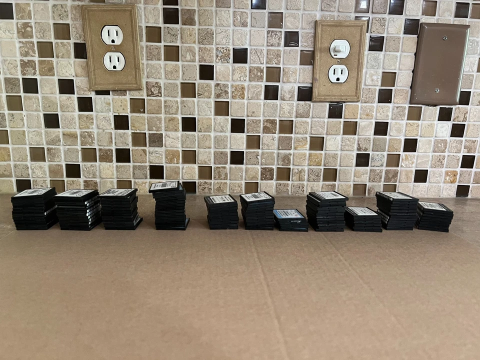 LOT OF 115 CISCO COMPACT FLASH CARDS VARIOUS SIZES G2-1 - Image 3 of 4