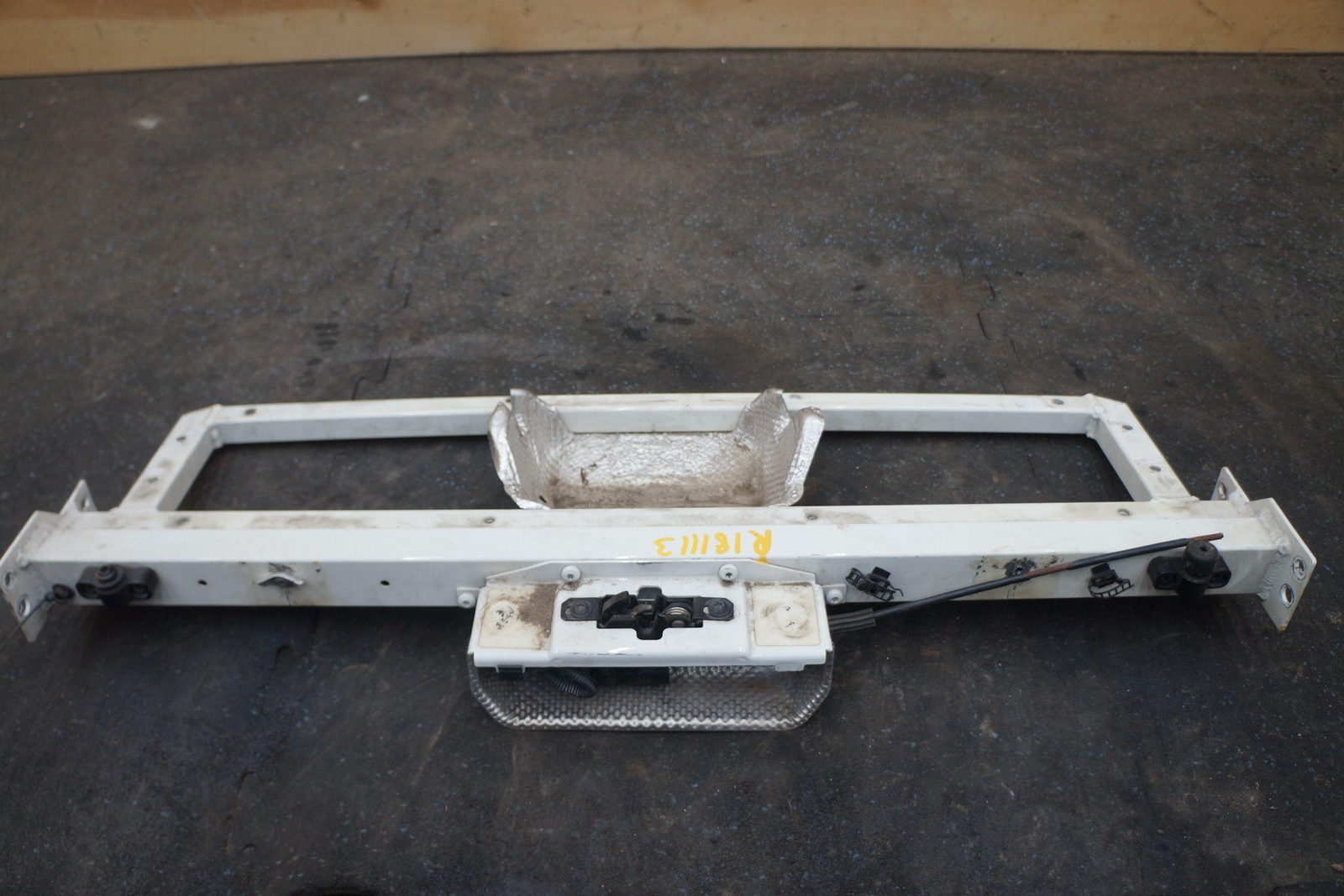 Rear Engine Compartment Crossmember Lid Latch 4E0823509 OEM Audi R8 2012
