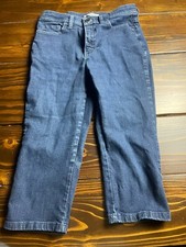 Lee Jeans, Women's Size 14 Blue, Denim, Capri, Classic Fit, Pockets