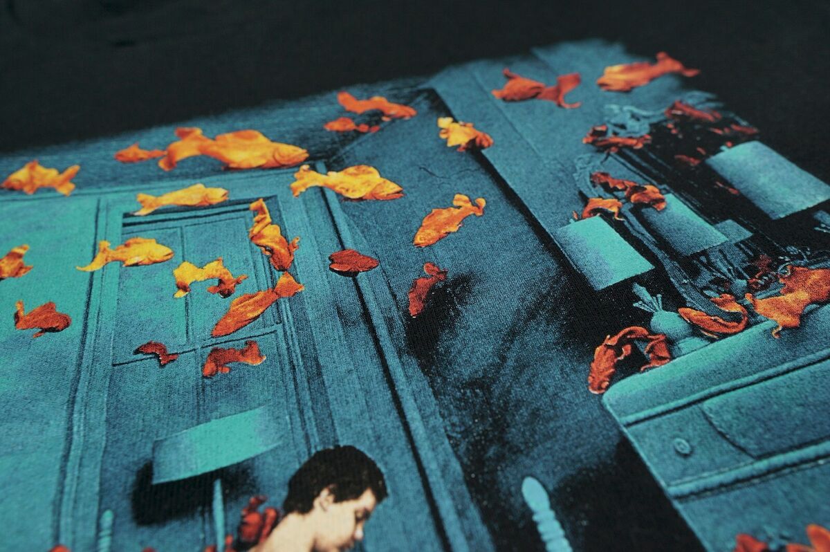 VINTAGE Sandy Skoglund Shirt Large Revenge of the Goldfish VINTAGE Sandy Skoglund Shirt Large Revenge of the Goldfish