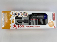 casdon toy dyson v8