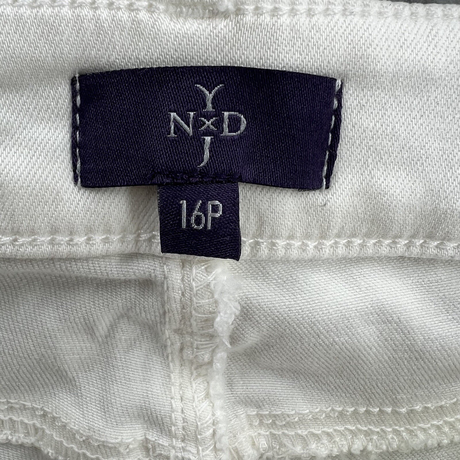 Picture 8 of 13