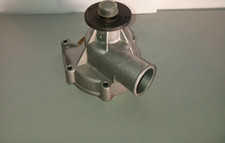 Pompe à eau BMW 735