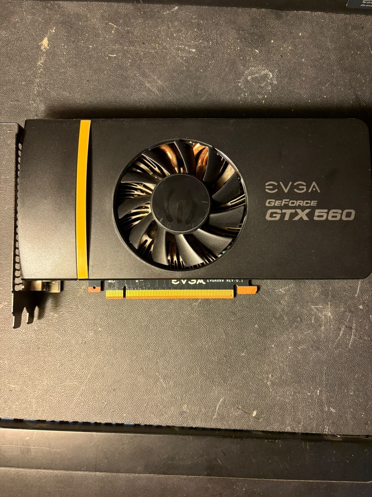 Scheda video EVGA GEFORCE GTX 560 III 1GB GDDR5 PCI-E Scheda Video Testata