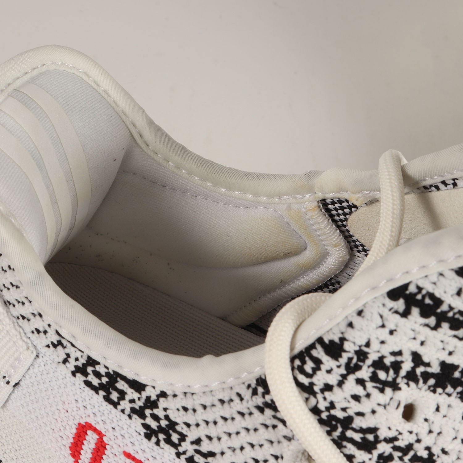 ADIDAS  US10(28.0cm) YEEZY BOOST 350 V2 ZEBRA (CP9654 2018) Easy Boost Zebra Low thumbnail 4