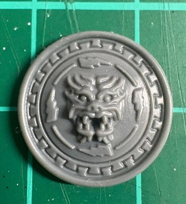 Warhammer 40K Deathwatch Overkill Ornate Shield Bit - Rare OOP Space Marine Part