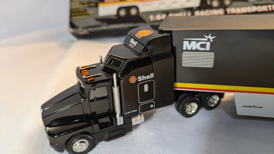 Corgi Classics Shell Motorsports Racing Transporter Truck 1/64 Scale Diecast Cab - Image 2 of 4