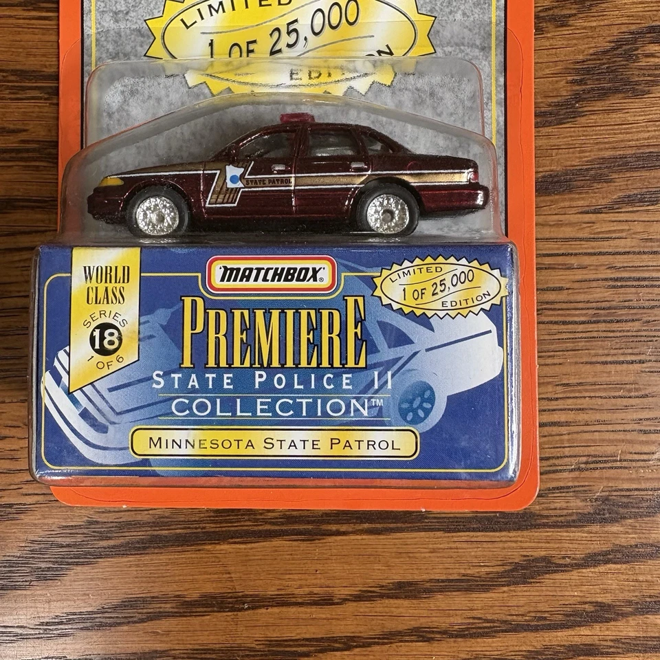 1997 Matchbox Premiere State Police Collection Series 18 Minnesota Hwy Patrol - Image 3 of 4