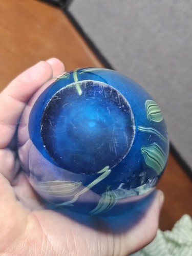 Vintage Blue Murano Glass Vase Embedded Floral Decoration Resembles Painting - Picture 7 of 7