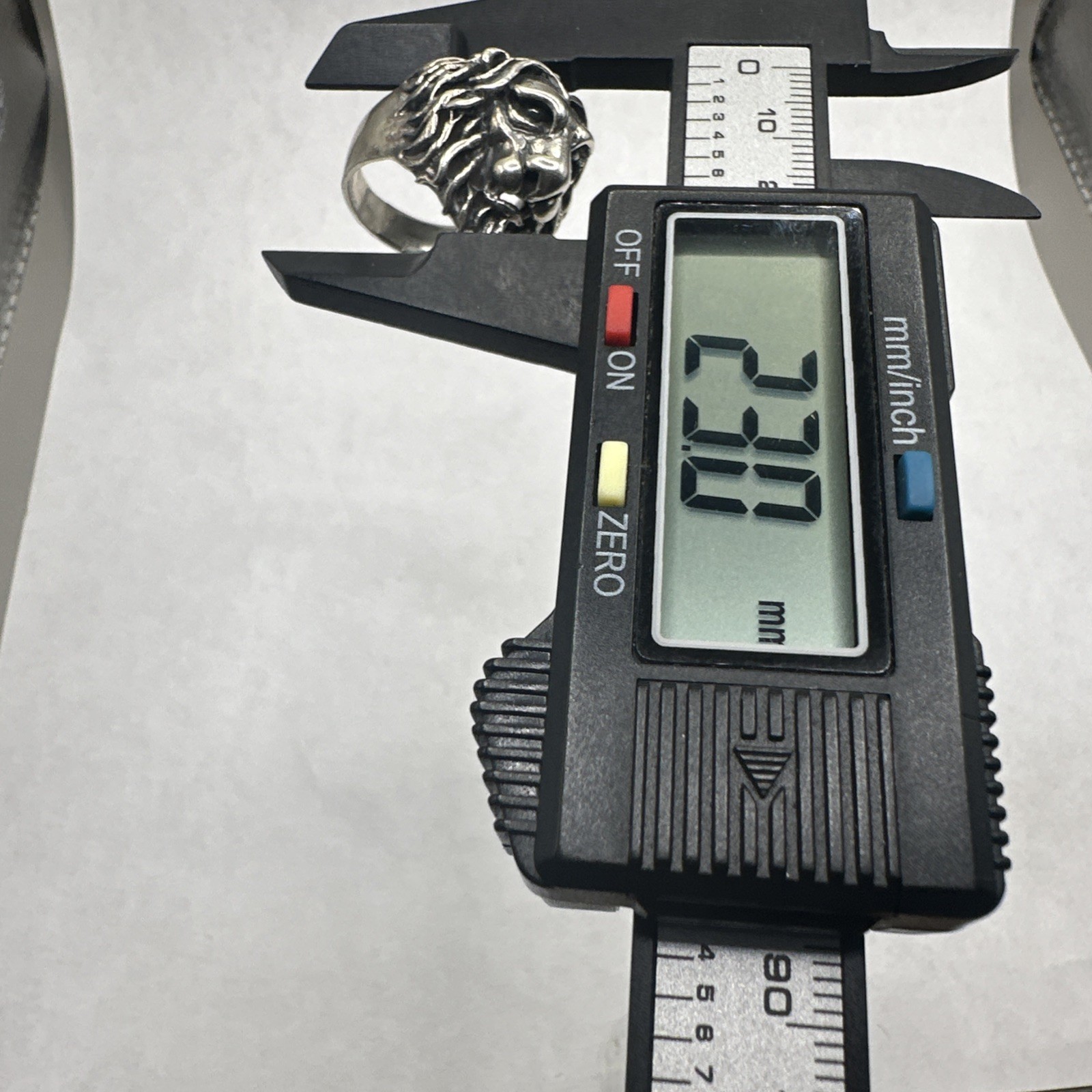 Lions Head Design Solid Sterling Silver Ring Size… - image 8