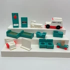 Vintage Little People Children’s Hospital #931 Lot Rare All 13 Pieces Screen Bed
