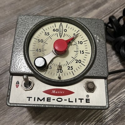 Vintage Master Time-O-Lite Model 72 Darkroom Timer - Tested, Works
