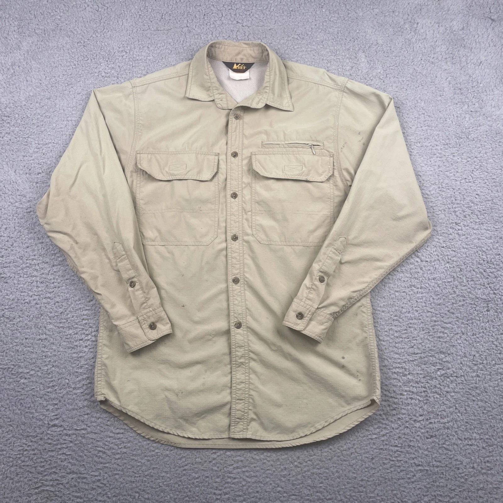 Vintage REI Men’s Shirt Small Khaki Vintage Hiking Utility Fishing