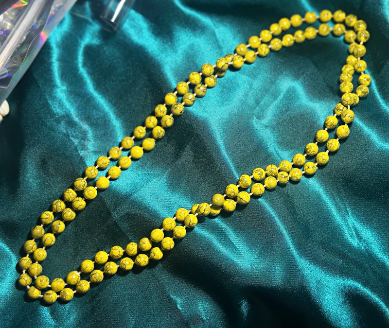 Yellow Plastic Beaded Necklace, Strung Strand, Ball/Bead Chain, No Stone