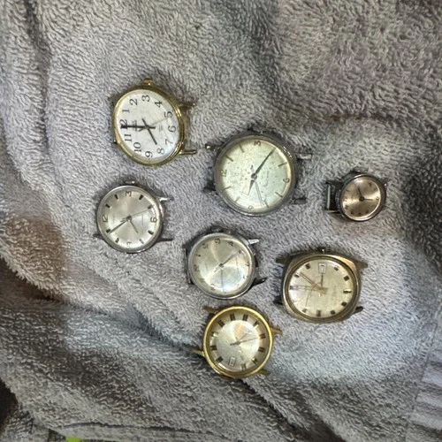 Timex Wrist Watches For Parts Of Repair Vintage