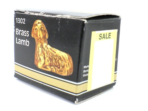 "Estatuilla miniatura de latón de 1,5"" peso de papel vintage #1302 Wal-Mart en caja" - Imagen 10 de 10
