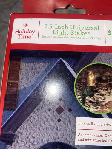 25 Pack 7.5" Universal Light Stakes St. Nicks Choice Outdoor LED, Mini, C7+C9 - Picture 2 of 3