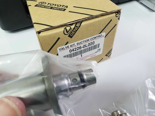 04226-0L020 TOYOTA HILUX FORTUNER 2004-15 SUCTION CONTROL VALVE SCV - Picture 7 of 8