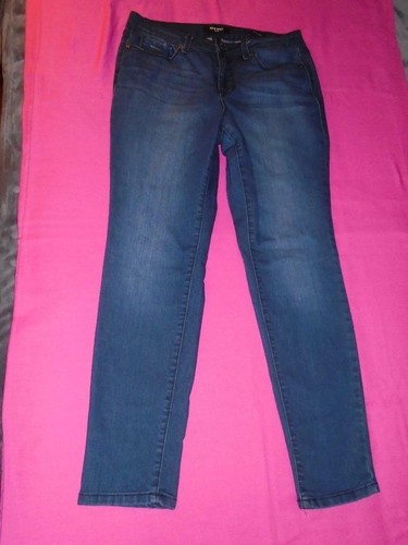 Mid-Rise Skinny 28-Inch Inseam VGUC | eBay