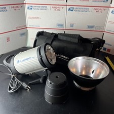 Flashpoint 320M 150 Watt AC/DC Monolight Strobe w/ Reflector Power Cord Bag