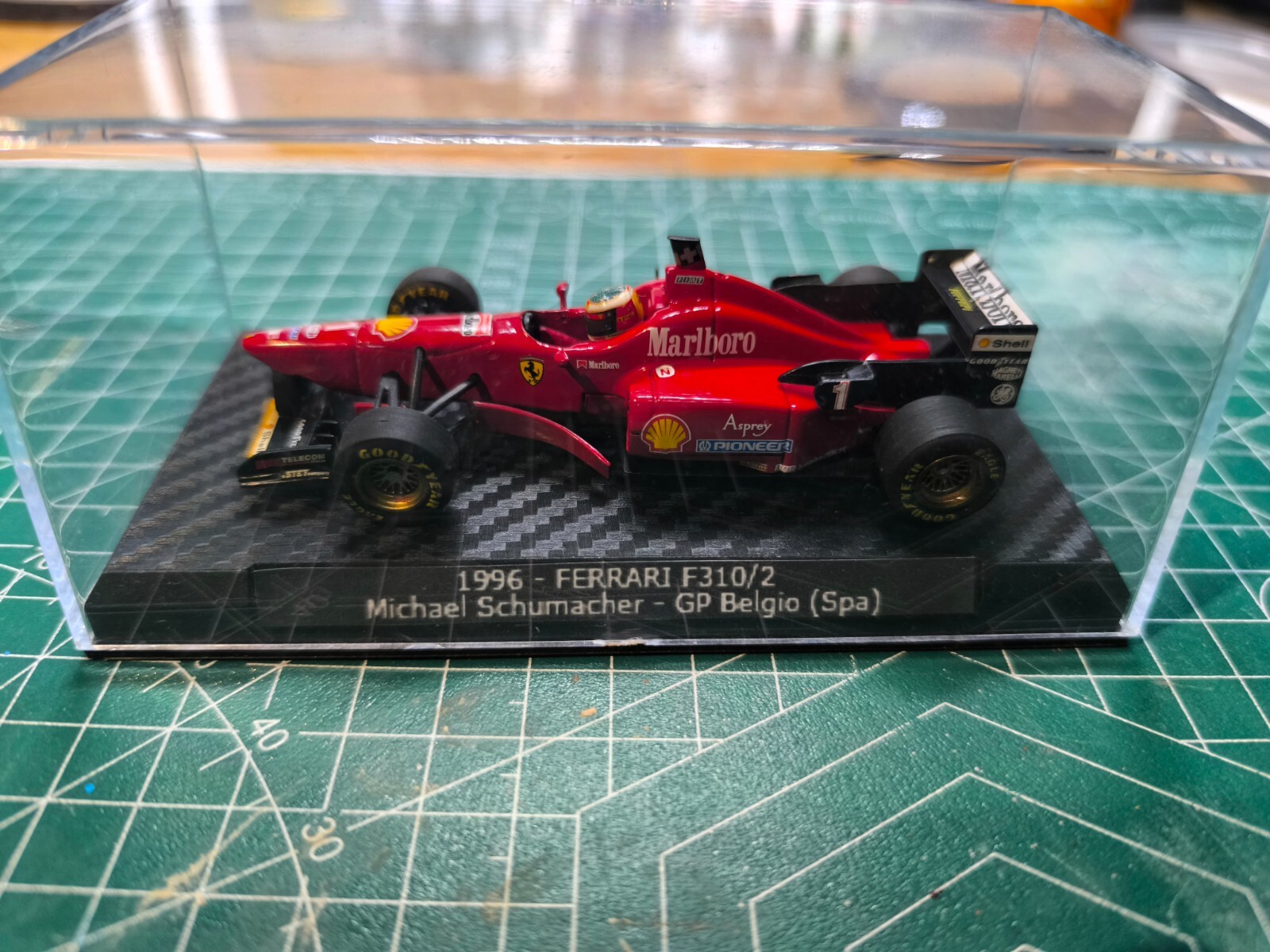 Foto 1 di 2