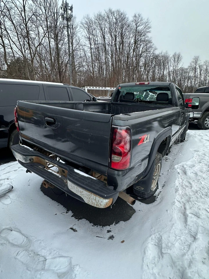 Conjunto de eje diferencial portador Chevy Silverado 2500 99-10 Foto 3 de 4