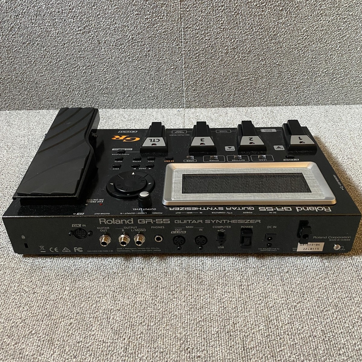Roland GR-55 Guitar Synthesizer VG V-Guitar Modeler Effects