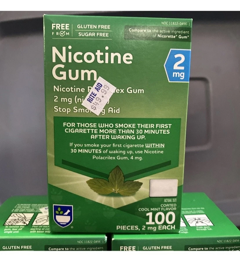 Lote de 3 piezas de goma de nicotina 2 mg 100 piezas cada una recubierta sabor fresco a menta caducidad 27/01 Foto 2 de 4