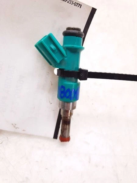 11 12 13 14 15 16 TOYOTA SIENNA XLE 3.5L FUEL INJECTOR - Image 2 of 4