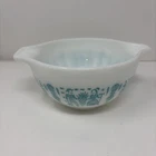 Vintage Pyrex Amish Butterprint 441 Cinderella Mixing Bowl 1-1/2 Pint Turquoise