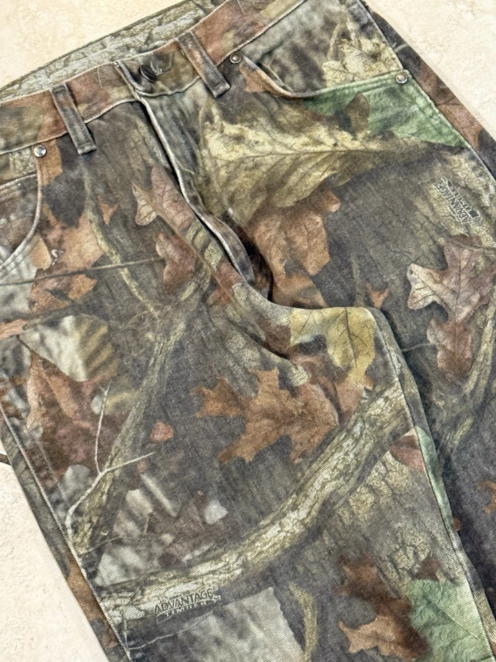 Youth Vintage Wrangler Pro Gear Camo Pants Made In The USA Size 16 Reg 24x27 - Image 2 of 4